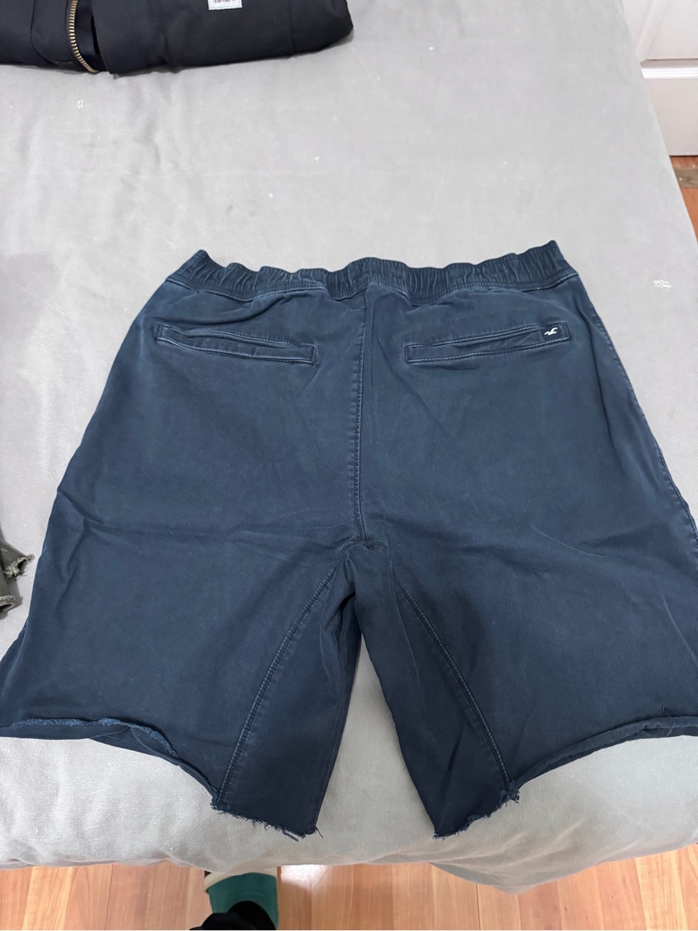 Hollister Men's Dark Navy Elastic-Waist Athletic Shorts